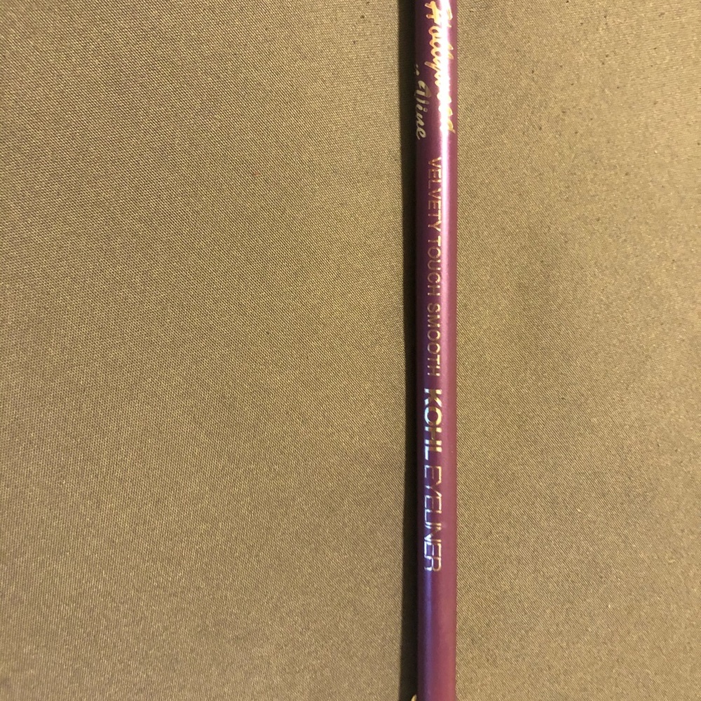 Hollywood n vine purple kohl eyeliner